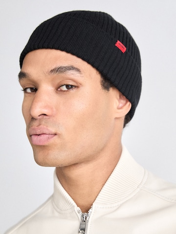 HUGO Beanie 'Xola' in Black