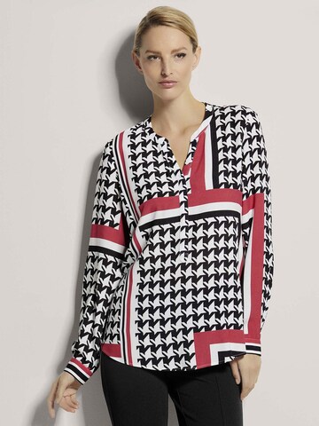 MADELEINE Blouse in Zwart: voorkant