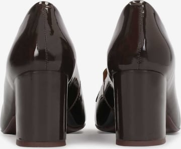 Kazar Pumps in Brown