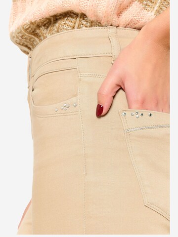 LolaLiza Slim fit Pants in Brown