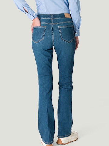 zero Flared Jeans in Blauw