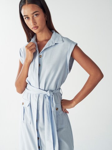 Willa Shirt dress 'Albireo' in Blue