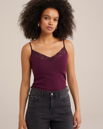 WE Fashion Top in Red: front