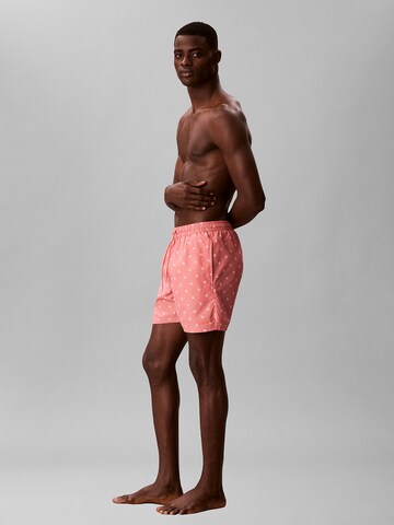 Calvin Klein Swimwear Regular Zwemshorts in Roze