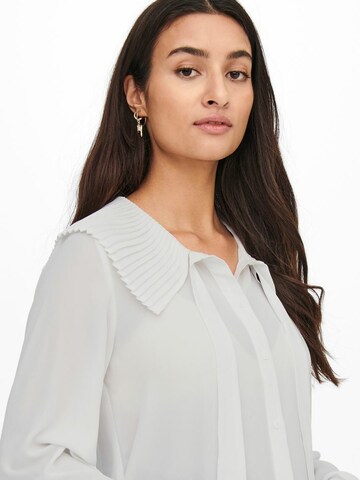 JDY Blouse in White