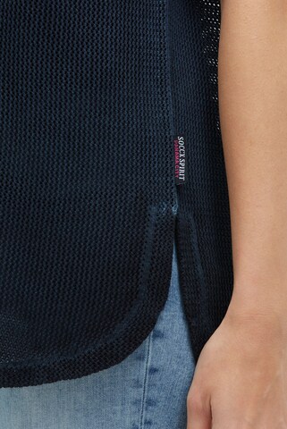 Soccx Strickshirt mit V-Ausschnitt und Backprint in Blau