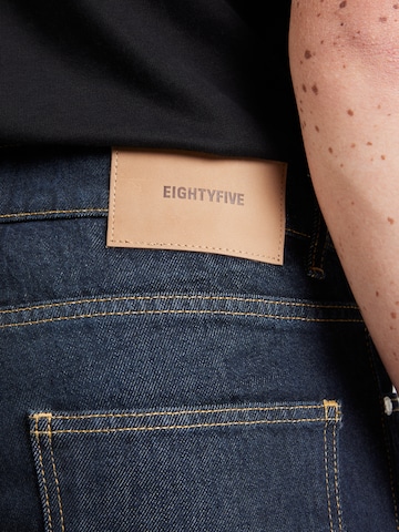 Loosefit Jean EIGHTYFIVE en bleu