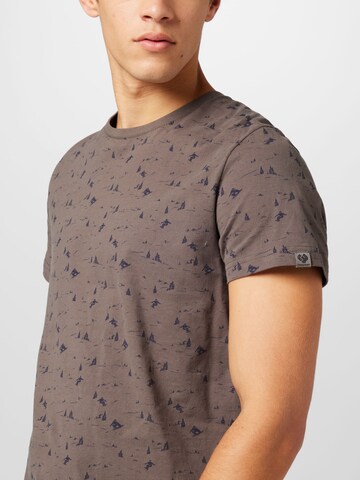 Ragwear T-Shirt 'Olfie' in Braun