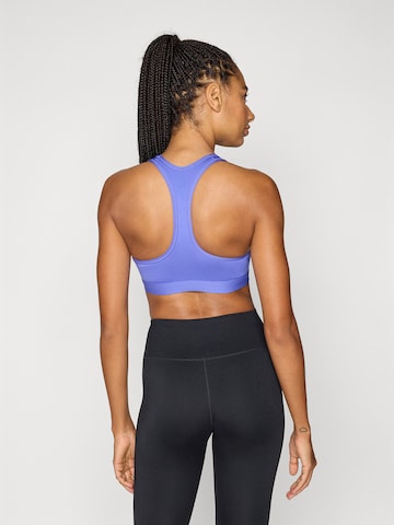 NIKE Bustier Biustonosz sportowy 'SWSH' w kolorze niebieski