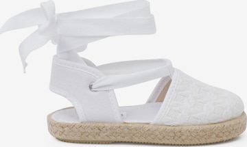 Pisamonas Sandale in Weiß: Vorderseite