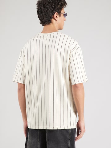 NEW ERA T-shirt i beige