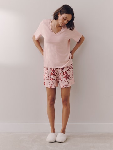 Shorty Next en rose