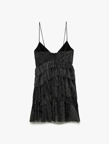 Koton Kleid in Schwarz