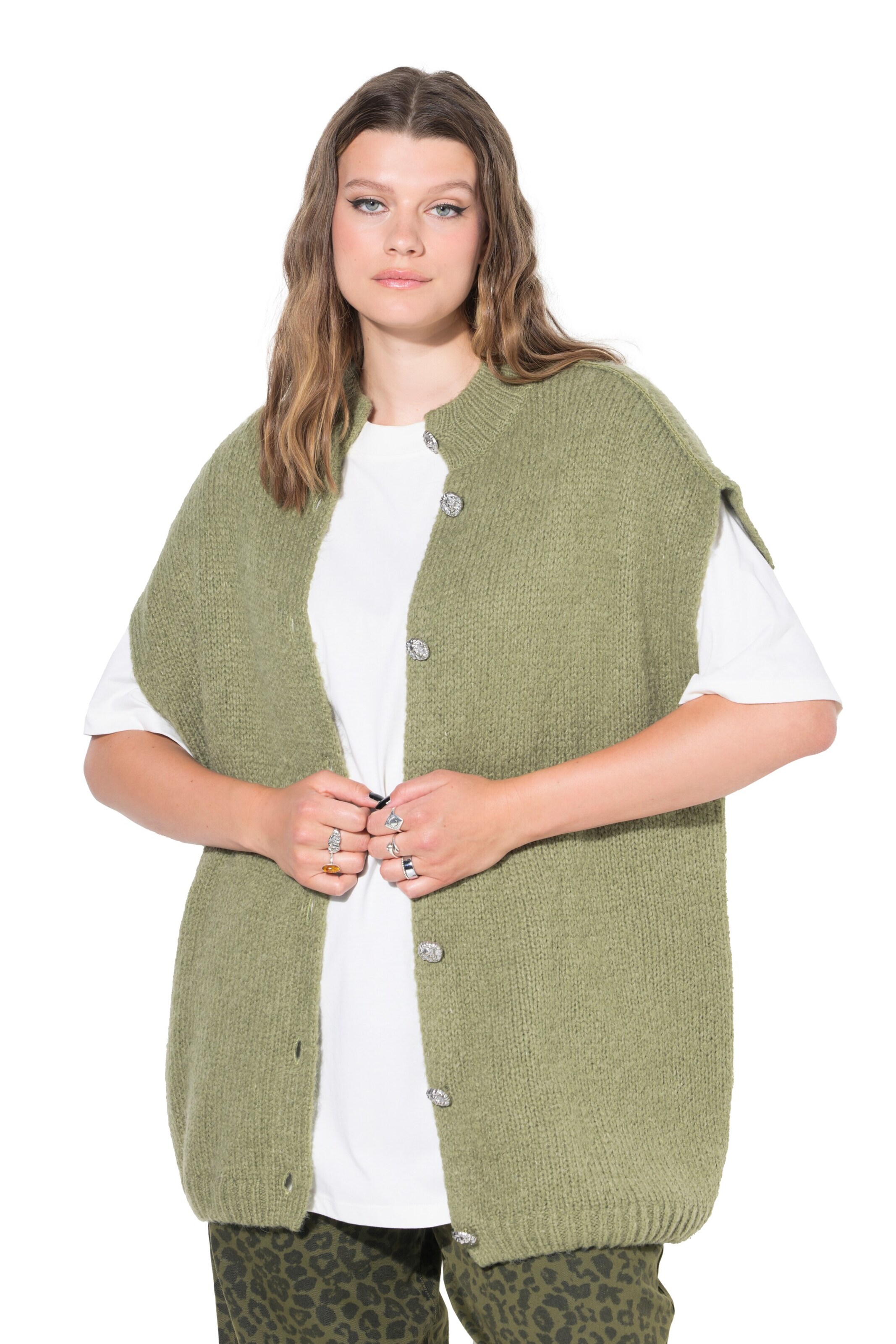 Studio Untold Knit cardigan in Green: front
