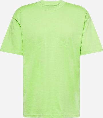 Tricou de la Nike Sportswear pe verde: față