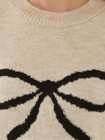 Hiccup Pullover in Beige