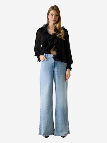 GUESS Bootcut Jeans i blå: forside