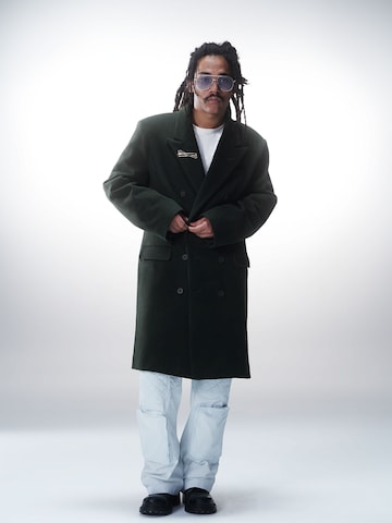 Luka Sabbat for ABOUT YOU Between-seasons coat 'Joshua' in Green: front