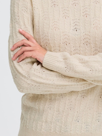 Oxmo - Jersey 'SINVA ' en beige