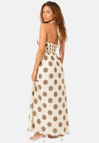 Elara Kleid in Beige