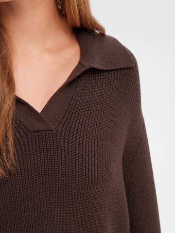 SELECTED FEMME - Pullover 'Hilma' em castanho