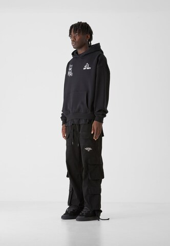 Lost Youth Sweatshirt 'Conceptual' in Schwarz