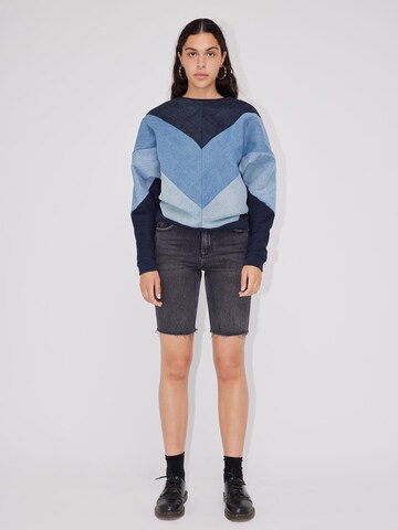 Bridge & Tunnel Sweatshirt 'Denim' in Blue