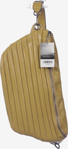 FREDsBRUDER Handtasche gross Leder One Size in Gelb: Vorderseite