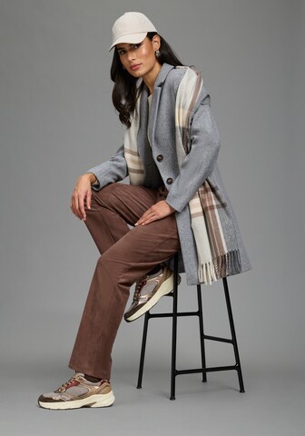 LAURA SCOTT Wintermantel in Grau