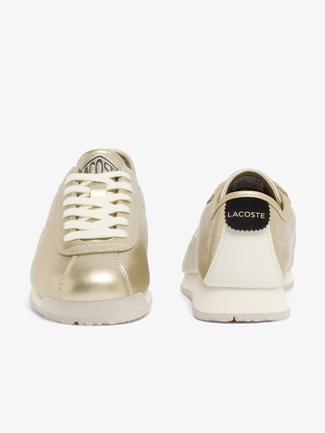 LACOSTE Sneakers 'Club Low' in Gold