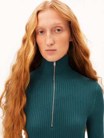 ARMEDANGELS Strickpullover COTTON in Grün