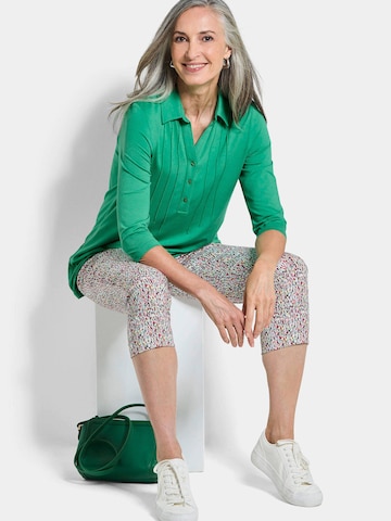 Goldner Tunika in Grün