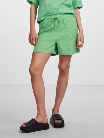 PIECES Loose fit Trousers 'Stina' in Green: front