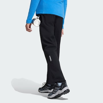Effilé Pantalon d'extérieur ADIDAS TERREX en noir