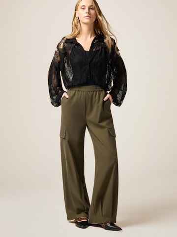 oltre Loose fit Trousers in Green