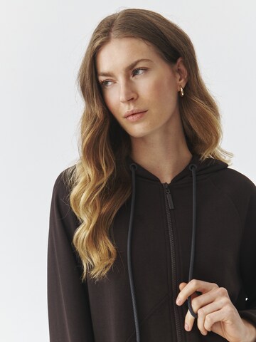 TATUUM Zip-Up Hoodie 'WALKER' in Brown