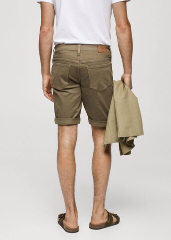 MANGO MAN Slimfit Shorts 'Nepto' in Grün