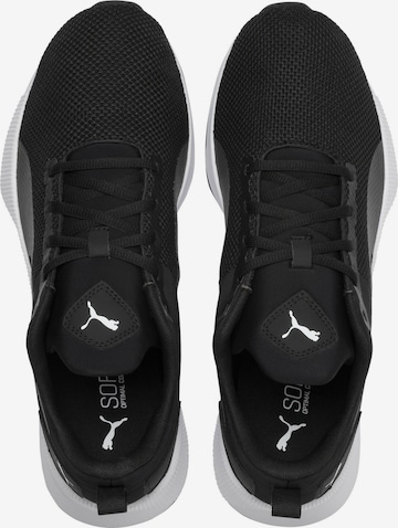 PUMA حذاء للركض 'Flyer Runner' بلون أسود
