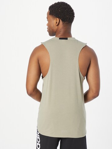 ADIDAS PERFORMANCE Toiminnallinen paita 'Designed For Training Workout' värissä beige