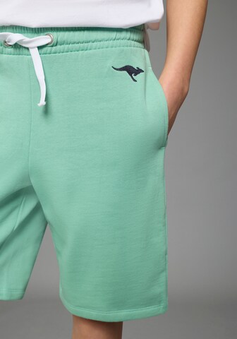 KangaROOS Regular Pants in Green