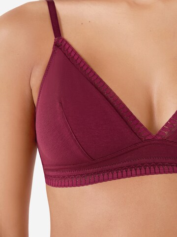 Triangolo Reggiseno 'Happily We Care' di ETAM in rosso