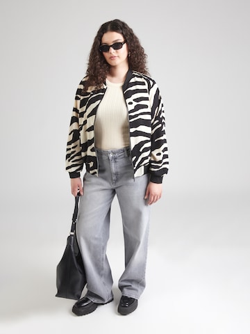 ONLY Carmakoma Between-Season Jacket 'CARLUX' in Black