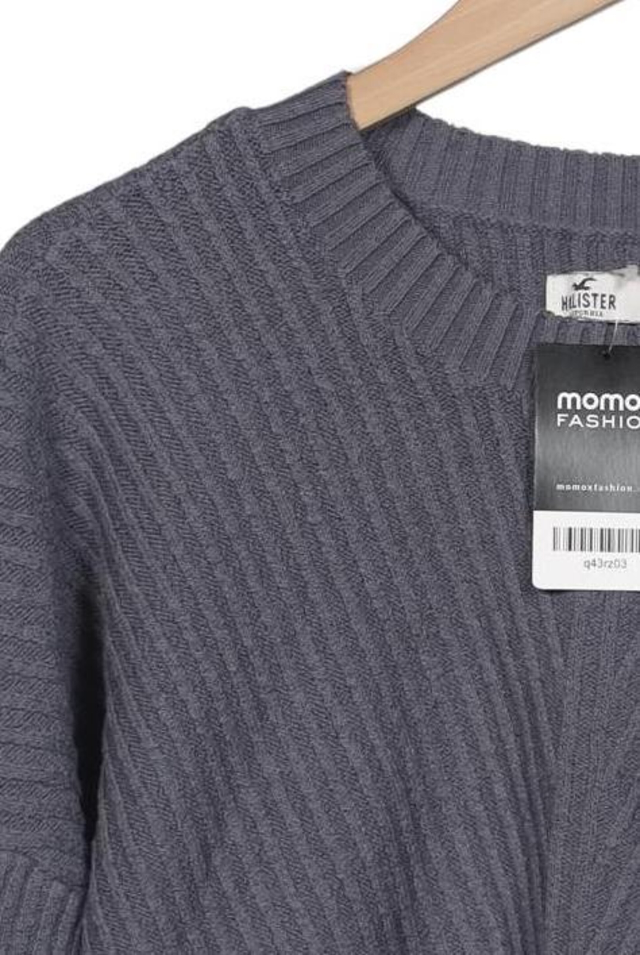 HOLLISTER Sweater & Cardigan in M in Grey