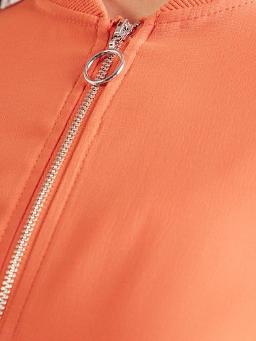 VERO MODA Демисезонная куртка 'VMCOCO' в Оранжевый