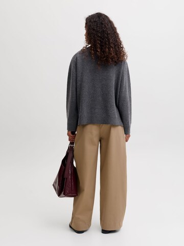 Pull-over 'CHARLIE' JJXX en gris