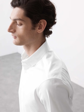Regular fit Camicia business di Marks & Spencer in bianco: frontale