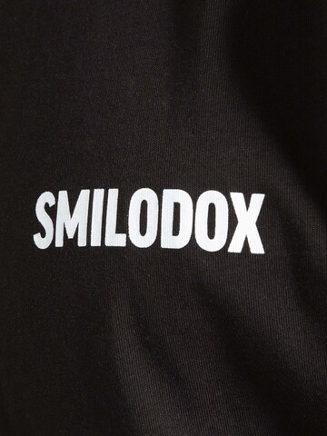 T-Shirt ' Cyris ' Smilodox en noir