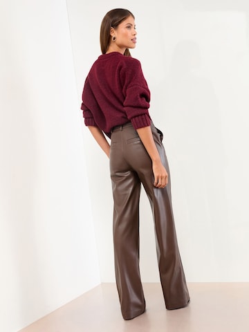 self. Wide Leg Bukser i brun