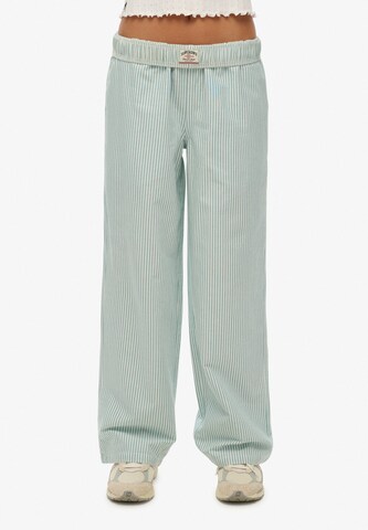 Superdry Loosefit Broek in Groen: voorkant