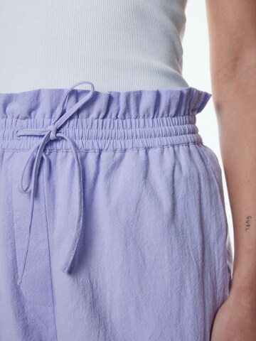 Regular Pantalon 'Baila' EDITED en violet
